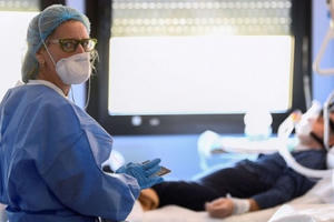 Ngày đen tối nhất Italia: Gần 800 người chết, hơn 6.500 người mắc Covid-19