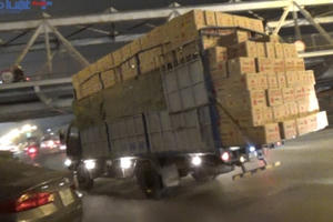 Hà Nội: Nhiều sai phạm tại chợ đầu mối Long Biên?