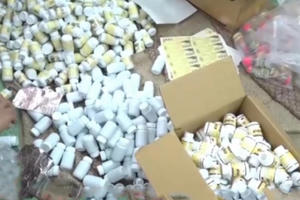 Bắt 11 đối tượng trong đường dây làm thuốc giả lớn ở TP Hồ Chí Minh