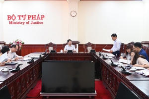 Rà soát, sửa đổi văn bản quy phạm pháp luật theo hướng đơn giản hóa thủ tục hành chính