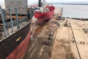 Xác định nguyên nhân vụ tai nạn lao động trên tàu biển gần 70 nghìn tấn khiến 8 người bị thương
