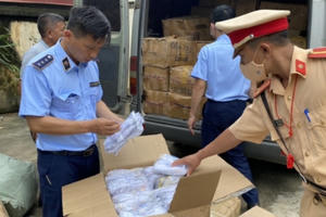 Lạng Sơn: Tạm giữ trên 2.000 sản phẩm mỹ phẩm nhập lậu đang trên đường vận chuyển