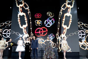 Biến hóa đa chiều tại ELISE Fashion show Fall/winter 2023