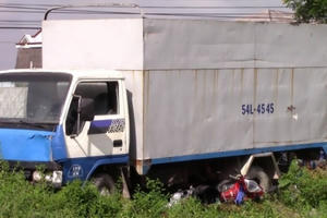 Bình Dương: Chưa có bằng lái xe, gây tai nạn liên hoàn khiến 3 người nguy kịch