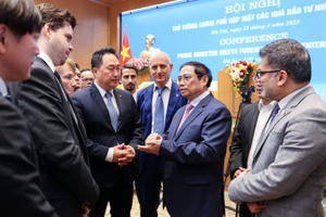 Sau hội nghị với Thủ tướng, doanh nghiệp FDI cam kết đầu tư 3,7 tỷ USD