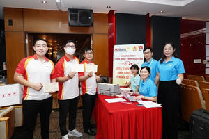 150 CBNV HDBank tham gia chương trình 'Hiến máu tình nguyện 2024' 150 CBNV HDBank tham gia chương trình 'Hiến máu tình nguyện 2024'