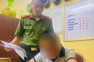 Bi phạt 5 triệu đồng vì đăng tải điểm bắn tốc độ của CSGT lên mạng xã hội