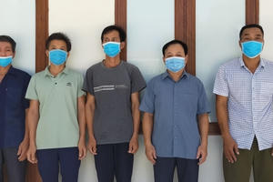 Nguyên Chủ tịch Ủy ban MTTQ xã và đồng phạm nhận cái kết đắng vì phá rừng Nguyên Chủ tịch Ủy ban MTTQ xã và đồng phạm nhận cái kết đắng vì phá rừng