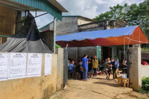 Điều tra nguyên nhân 4 người trong một gia đình tử vong nghi tự tử