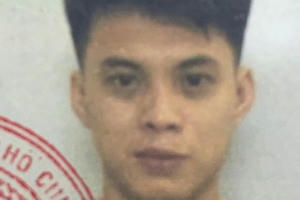 Truy nã thành viên băng cướp kéo lê cô gái trên đường vào 2 năm trước