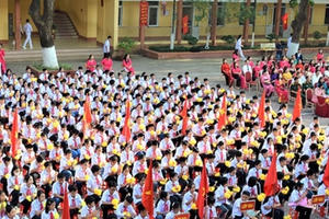 Học sinh Điện Biên, Sơn La nô nức đến trường