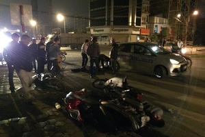 Hà Nội: Tai nạn liên hoàn,1 người tử vong, 2 người chấn thương sọ não