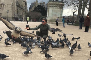 Mr.Đàm hào hứng thăm Kinh đô ánh sáng