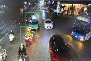 Cảnh sát giao thông mở đường đưa sản phụ đau ruột thừa cấp cứu kịp thời