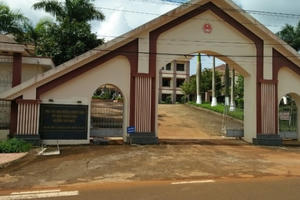 Đắk Nông: Đường thăng tiến được "lập trình" sẵn của con gái Bí thư huyện