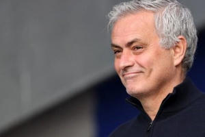 Sa thải HLV Mourinho trước thềm chung kết, Tottenham liệu có sai?