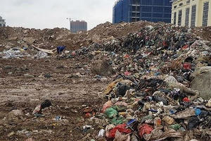 Hà Nội di dân ra ngoài vùng ảnh hưởng môi trường bãi rác Nam Sơn Hà Nội di dân ra ngoài vùng ảnh hưởng môi trường bãi rác Nam Sơn