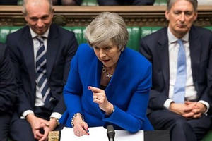 Thoát nguy cơ mất chức, Thủ tướng Anh tìm cách cứu vãn thỏa thuận Brexit