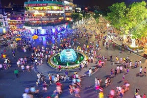 Chuyện của “phố đi bộ”