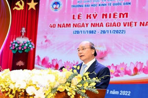 Chủ tịch nước Nguyễn Xuân Phúc: Đại học Kinh tế quốc dân phải đi tiên phong trong đổi mới