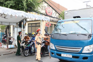 Không để đứt gãy lưu thông hàng hóa giữa các tỉnh