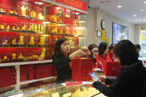 Giá vàng hôm nay 25/2: Nhộn nhịp ngày Vía Thần Tài