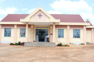 Bộ Y tế trả lời kiến nghị của cử tri về khó khăn của các Trạm y tế xã