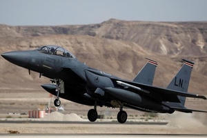 Nga tố Mỹ không kích Syria bằng bom hóa học