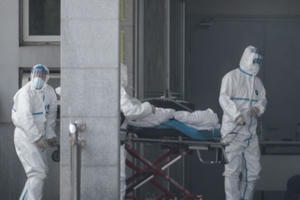 Số người chết vì virus lạ tăng gấp đôi, Vũ Hán cấm dân rời thành phố