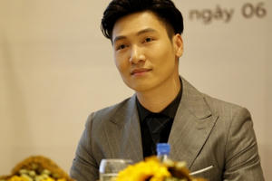 Rũ bỏ hình tượng “soái ca”, Mạnh Trường “lột xác” trong phim Nơi ẩn nấp bình yên