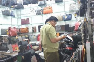 Chống hàng giả, hàng nhái: Làm sao “xới” tận gốc?