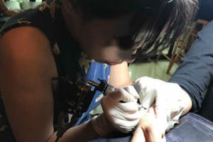 Xăm hình - ranh giới mong manh giữa cái đẹp và bệnh tật