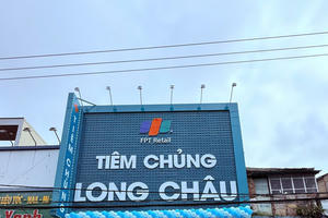 FPT Long Châu cấp cứu thành công bé 15 tháng tuổi lên cơn co giật