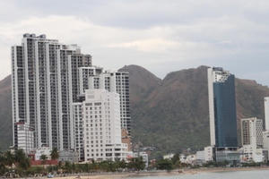 Cấp 'sổ đỏ' cho condotel: Hy vọng từ luồng gió mới