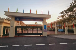 Quảng Ninh: Học sinh ăn thức ăn có vị lạ gây đau bụng, phụ huynh bức xúc phản ánh