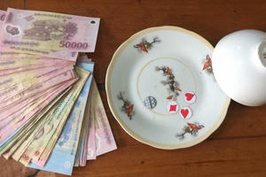Phá ổ cờ bạc trong lều vịt ở Hải Phòng
