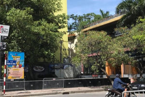 Sai phạm tại mương Phan Kế Bính: Nhà hàng Hải sản phố chưa tháo dỡ phần sai phạm