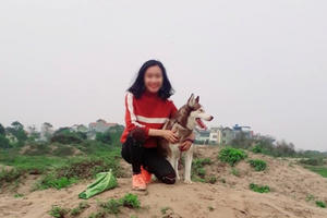 Vừa quen được 1 tháng, cô gái đã bị bạn trai bắt trộm cả 4 chú chó cưng Husky, nhắn tin đòi thì bị dọa tung clip nóng