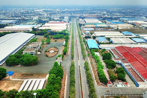 Đầu tư xây dựng kết cấu hạ tầng khu công nghiệp Phụng Hiệp