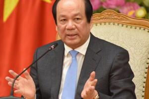 Bộ trưởng Mai Tiến Dũng: "Tôi ở quê ra Hà Nội nên hiểu nỗi khổ dân nghèo"