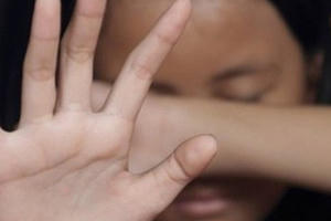 Bắt đối tượng lẻn vào trường dâm ô học sinh