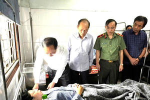 Tập trung cứu chữa nạn nhân vụ tai nạn nghiêm trọng tại Hà Tĩnh