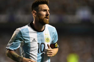 Lộ hai cầu thủ Argentina bị Messi “trù dập” ở World Cup 2018
