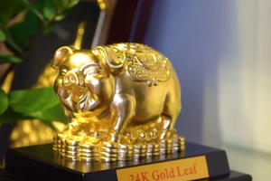 Giá vàng hôm nay 5/2: Giá vàng thế giới giảm sâu