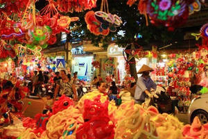 Những tuyến đường bị cấm phục vụ lễ hội Trung thu tại Hà Nội