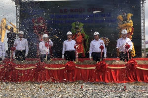 Hậu Giang: Khởi công xây dựng cảng, kho, nhà máy chế biến xăng dầu với vốn đầu tư 600 tỷ đồng