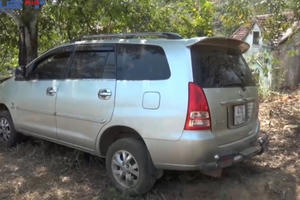 Lái xe ngủ gật suýt làm cả gia đình gặp nguy hiểm