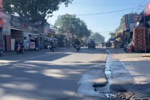 Sớm nâng cấp đường Bùi Văn Hòa kết nối QL1 và QL51