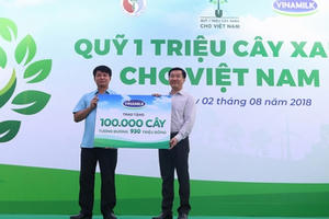 Phát huy đạo lý ‘uống nước nhớ nguồn’ - Vinamilk trồng 100.000 cây xanh tại Bắc Kạn Phát huy đạo lý ‘uống nước nhớ nguồn’ - Vinamilk trồng 100.000 cây xanh tại Bắc Kạn