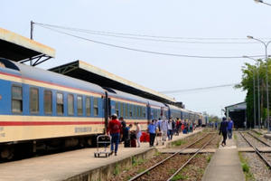 Chính thức mở bán vé tàu Tết Dương lịch 2024 tuyến phía Nam